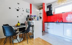 Fancy Apartment - Near The Zadar Bridge